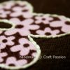 Embroidery: Couching On Flower Applique {pattern & tutorial}