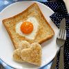 EGG IN A BASKET (EGG IN TOAST)
