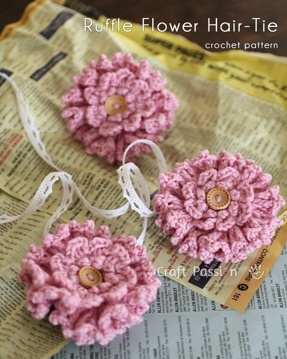 crochet ruffled flower hair tie