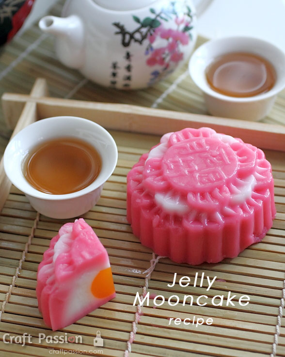 strawberry jelly mooncake