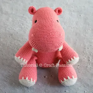 hippo amigurumi
