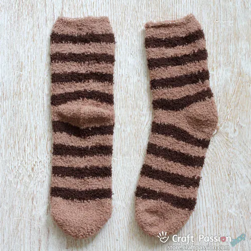 Brown / Khaki Stripes Chenille Microfiber Socks Set