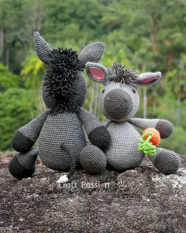 crochet donkey amigurumi