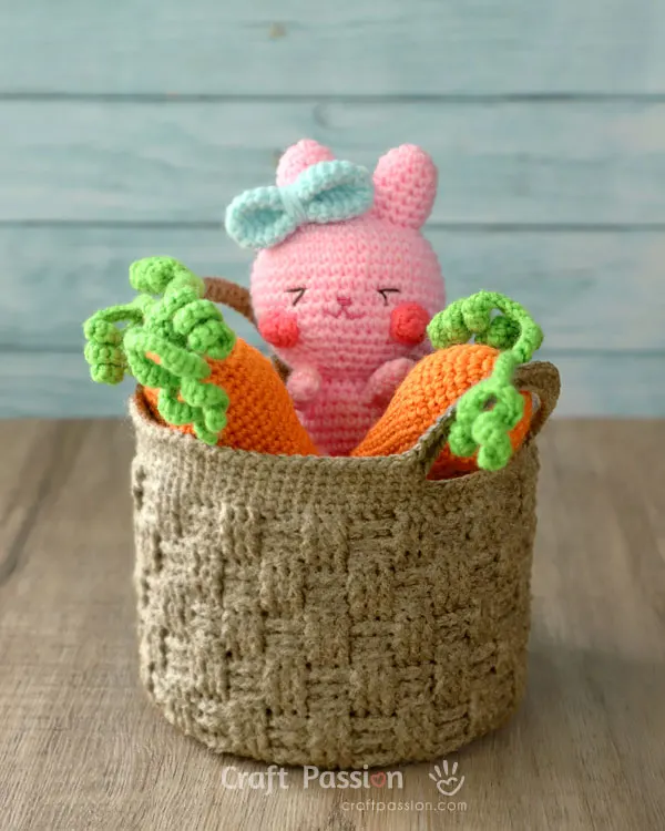 crochet easter basket