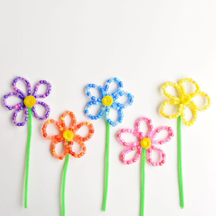 Add sparkles to your crafting projects with beaded flowers made from pipe cleaners. These dazzling creations are perfect for adorning gifts, hair accessories, or even decorative accents for special occasions.