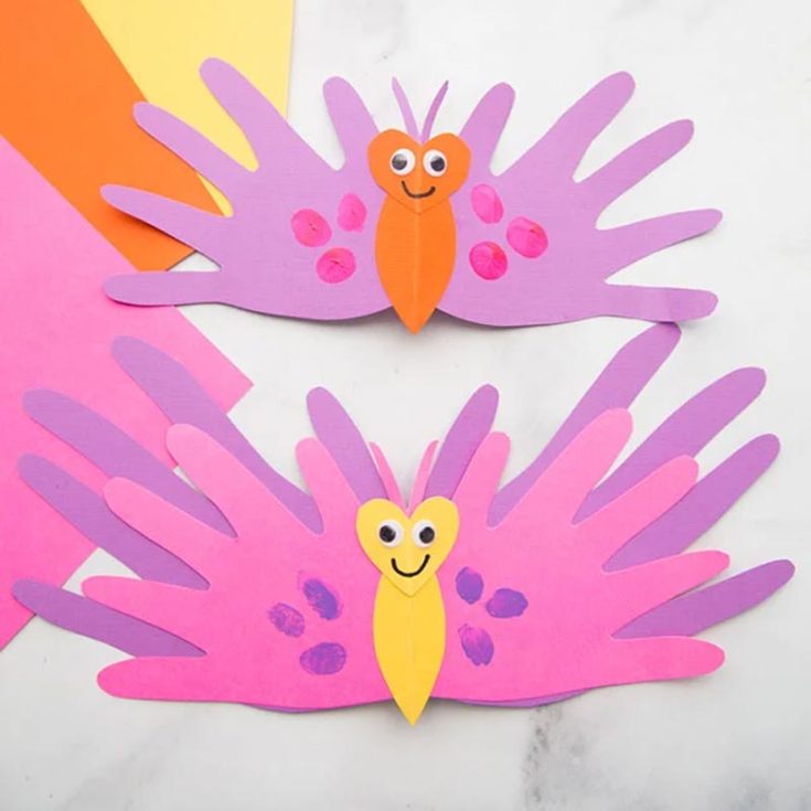 If you are looking to add a personal touch to your handmade crafts, you can try this beautiful butterfly handprint card. It is a delightful way to send your mom colorful greetings straight from the heart. Here&rsquo;s a fun tip. Decorate the butterfly's wings with colored paint to make it even more majestic.