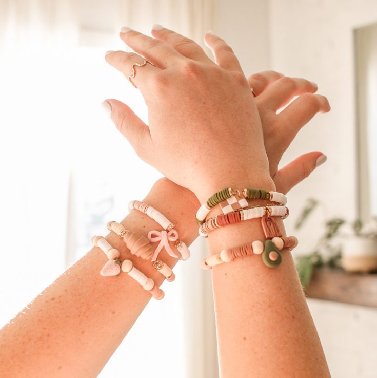 Are you planning on hosting a girl's night? Then try making matching friendship clay bracelets with your gals as a bonding session! Elevate your bracelet-making game by sculpting all kinds of adorable charms with polymer clay.