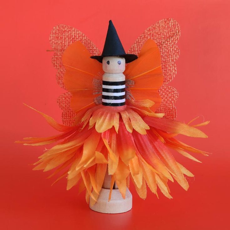 Halloween is not all about scary, spooky skeletons or zombies coming from the grave at night! Show everyone that Halloween can be fun and energizing with these crafts in the form of Flower Fairies. Spread some love and flowery fun with this craft.