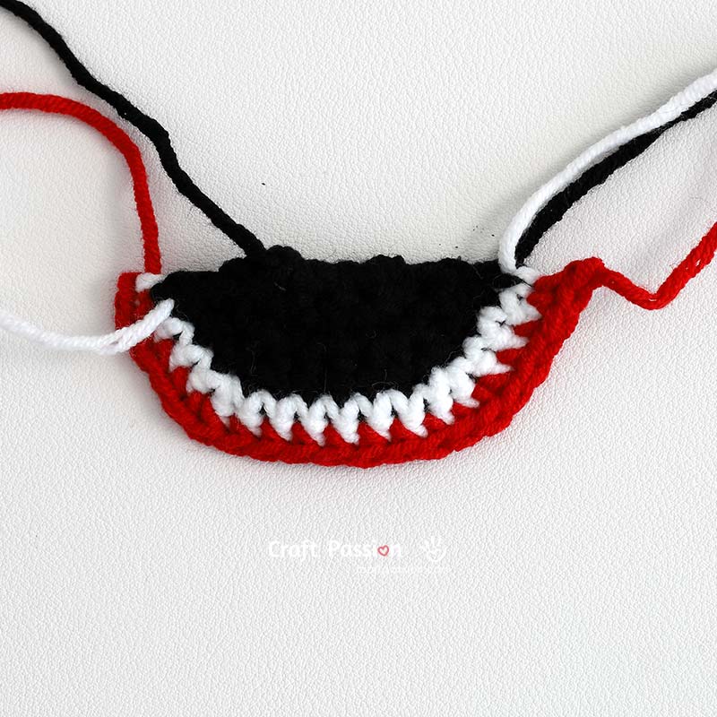 how to crochet lion keychain - crochet the mouth