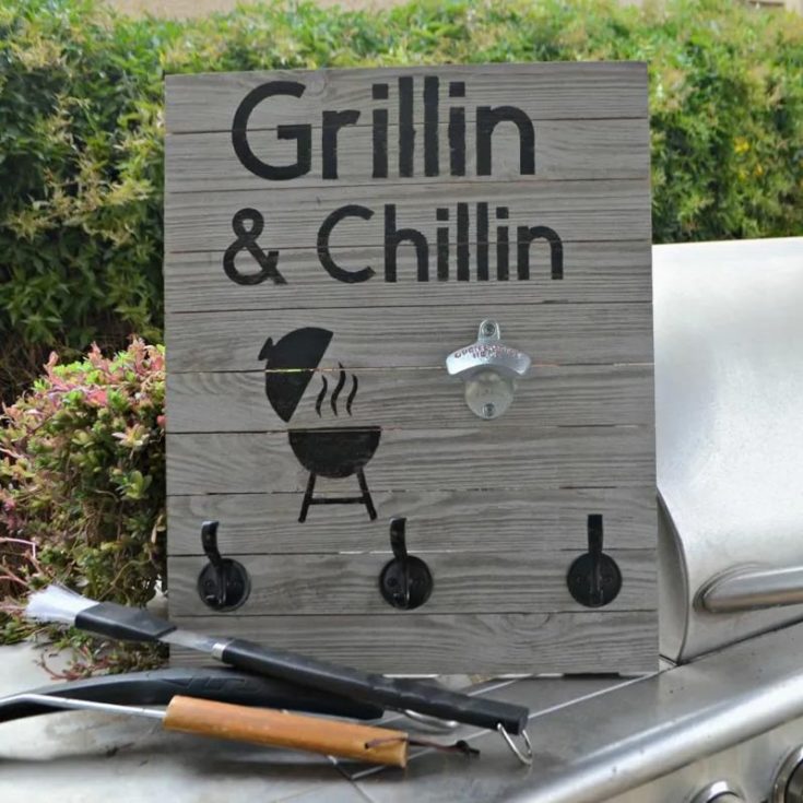 Here is another gift idea if your Dad loves the grill. Elevate his grilling experience by making him a handmade BBQ sign organizer for him to store and hang his ideal grilling equipment. This craft does require adult supervision and help, as it uses a drill to screw on the hooks. Have fun with this collaborative gift project idea to surprise him this Father's Day.&nbsp;