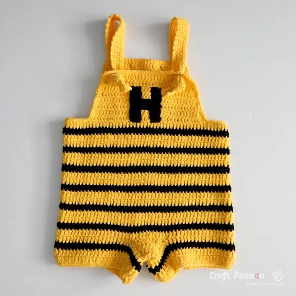 crochet bee romper Adorable bee romper crochet pattern for babies! Free crochet pattern with photo tutorial. Part of the bee costume set with matching hat and wings.