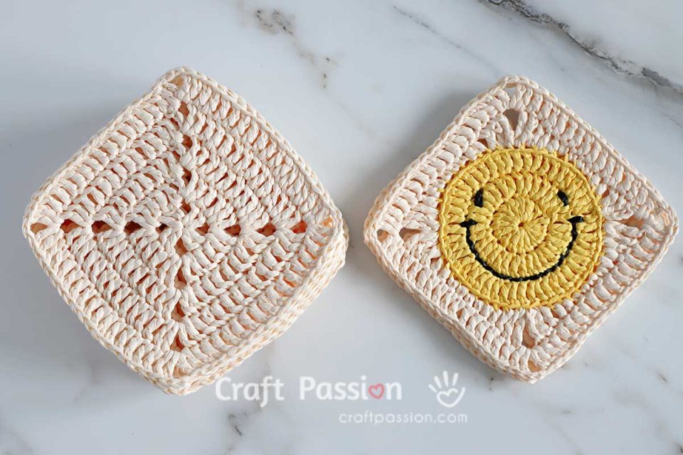 Smiley Crochet Granny Square Bag - #1 Free Crochet Pattern