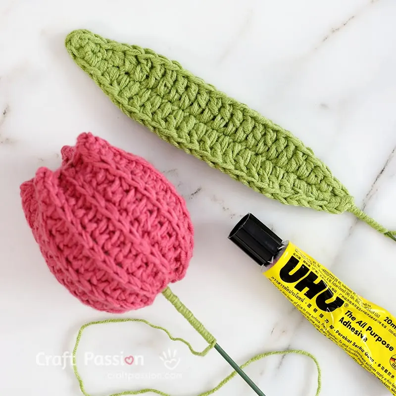 how to assembly crochet tulip 