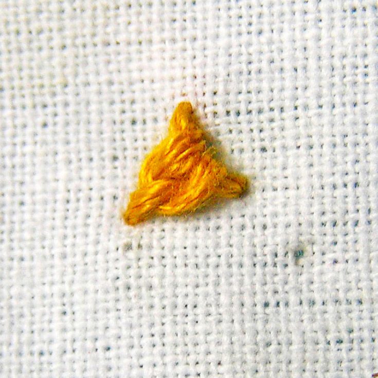 Danish knots are great ways to add a little flair and texture to your embroidery. They are tiny triangular knots that can be used to make eyes, fill up spaces, basically anything that you may need a triangle for.