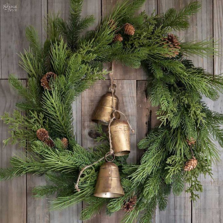 Try this cute easy faux craft that uses recycled materials. They go easy on the wallet and are so beautiful that they will fit any corner of your house.