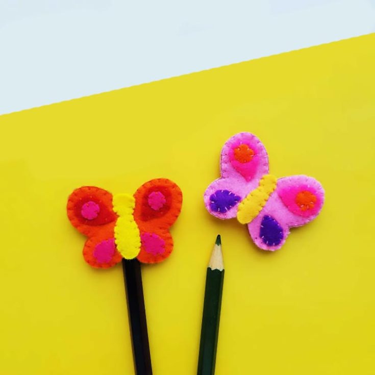 Pencil Topper? It's more like a back-to-school DIY craft! Make the perfect pencil toppers to protect the tips of your pencils. They add an artistic touch to some plain pencils. You can also download the free template!