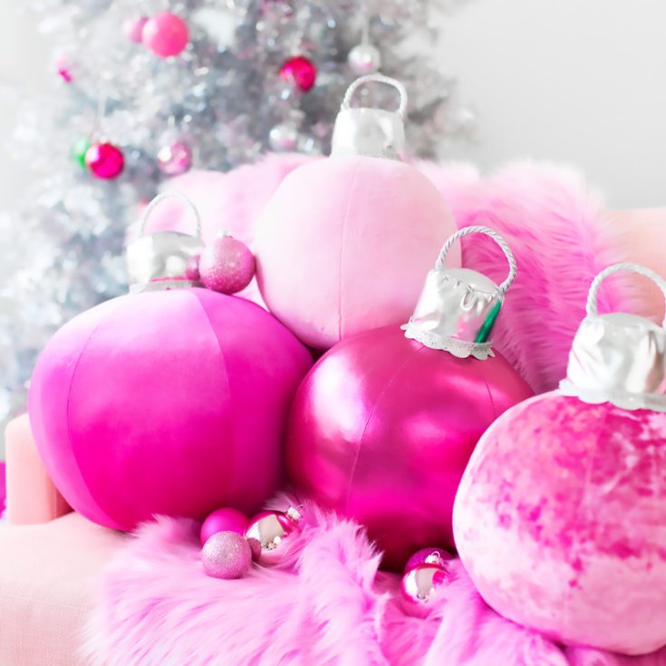 Have your ornaments ever looked so comfortable just hanging from your tree? Now is your chance to make these giant pillows that you can cuddle with! We love these Christmas decoration ideas so much!