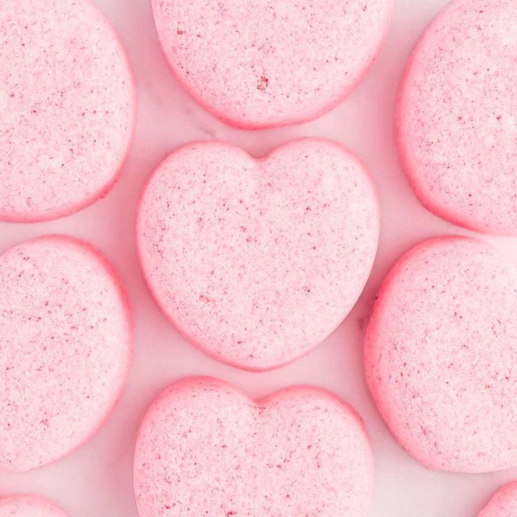 Sometimes, we need a day to pamper our loved ones to show how much we care for them. Make their self-care day extra special with some handmade bath bombs in the shape of hearts!