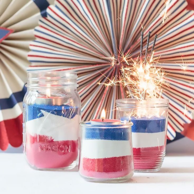 No one can change our minds about sand art. It is beautiful and satisfying at the same time! Watching it sink to the bottom as they stack ontop of each other. Display some patriotism with this craft!
