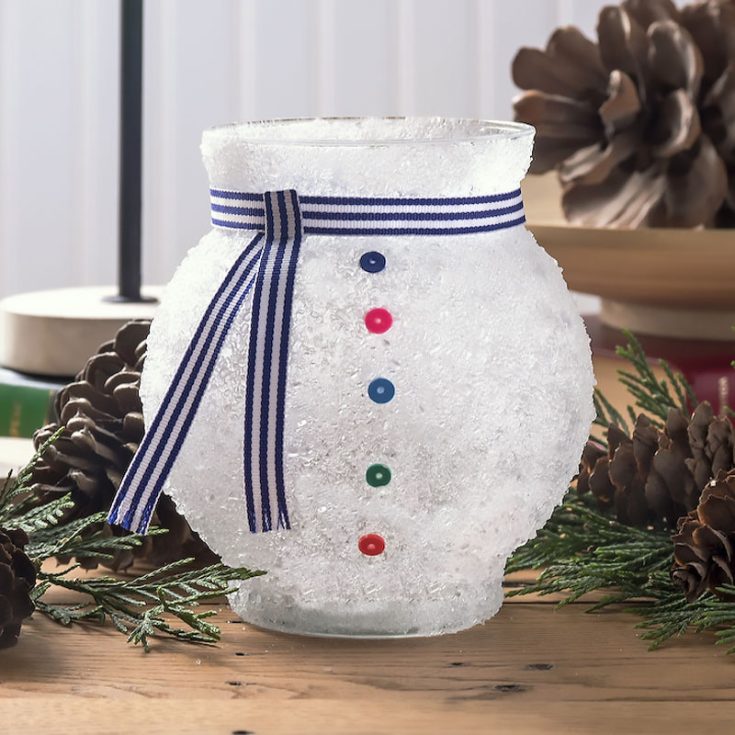 Do you happen to have loads of Epsom salt at home? Make a snowman out of it! It may sound hard at first but Amy from Mod Podge Rocks simplifies it for you. Try it!