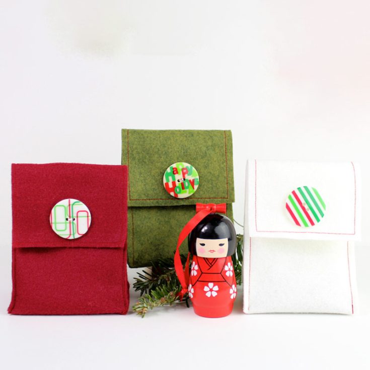 Felt is a fantastic material you can easily snag at any thrift store, making it perfect for creating adorable gift bags! And don&rsquo;t forget to add a cute patterned button for that perfect finishing touch.