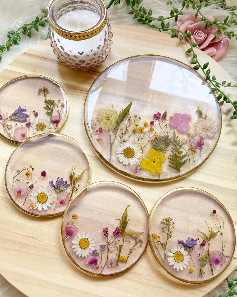 Resin Crafts 33 Stunning Ideas for DIY • Craft Passion