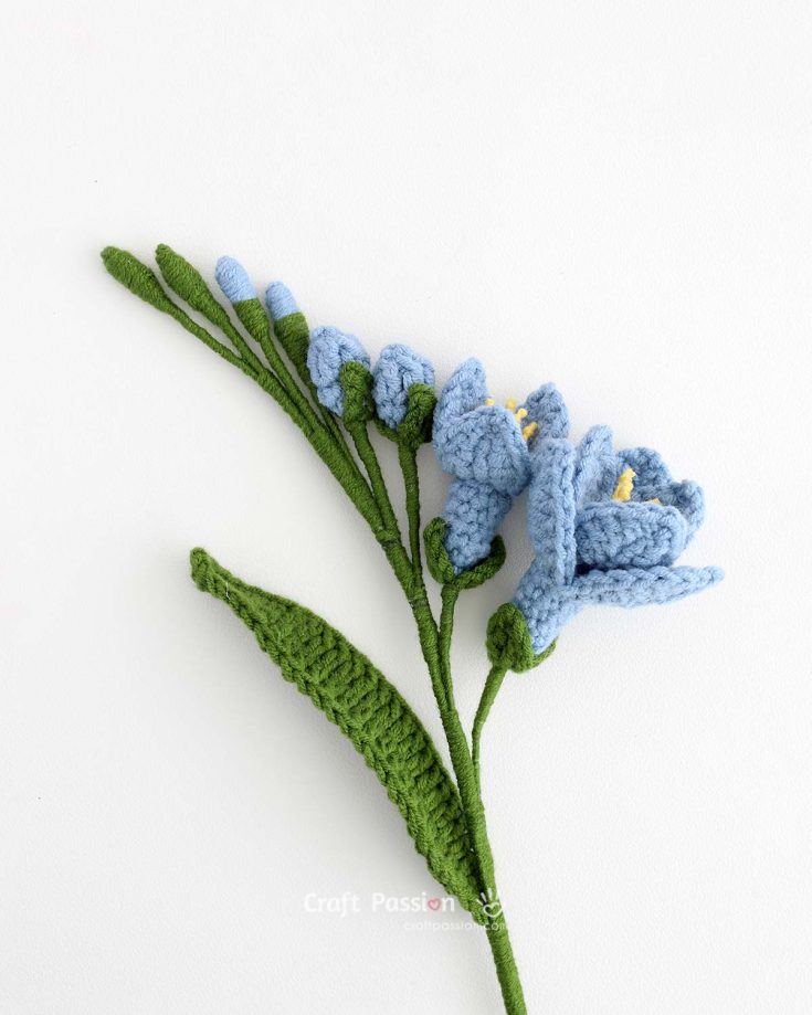 crochet freesia