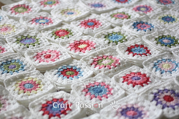 How Many Granny Square Color Combination