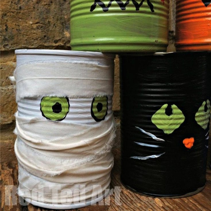 Who is ready for some bowling action? This craft is a 2 in 1 as it serves as beautiful decor and a fun, exciting game! Watch the whole family come alive as you try to knock down as many tin cans!