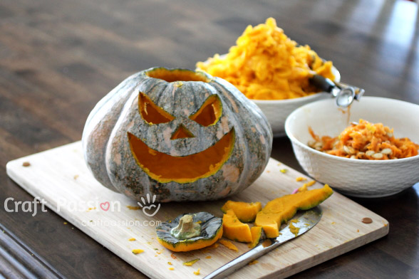 Pumpkin Carving With Simple Cutlery