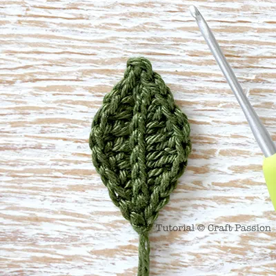 how to crochet basic leaf