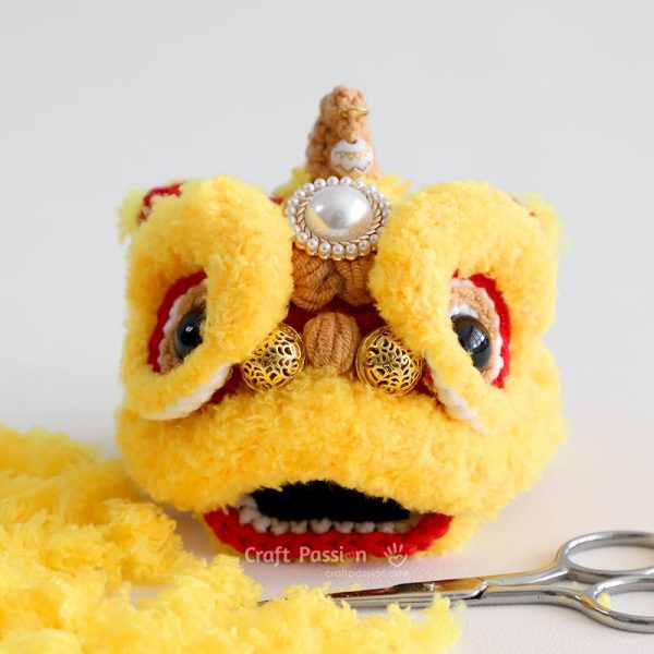 how to crochet lion keychain