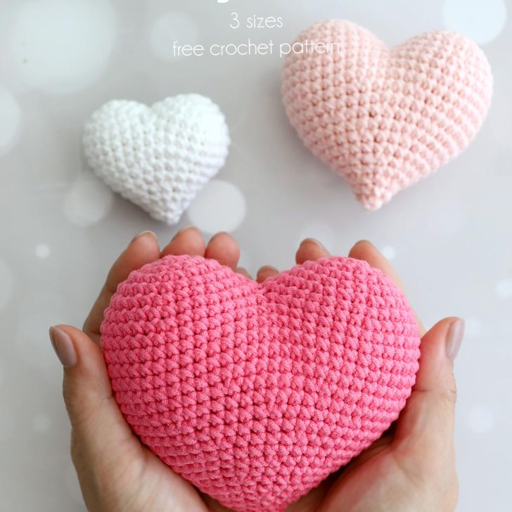 Puffy Heart Amigurumi Pattern (3 Sizes)