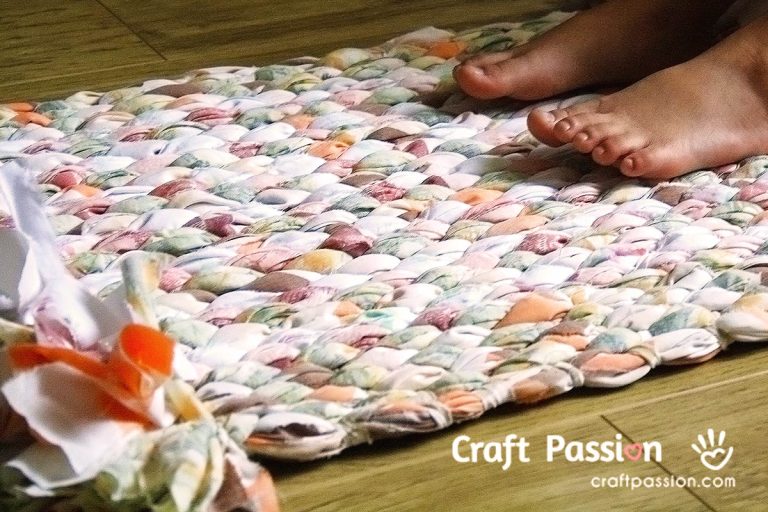 How To Make A Rag Rug Woven Rug • Easy Recycle Craft