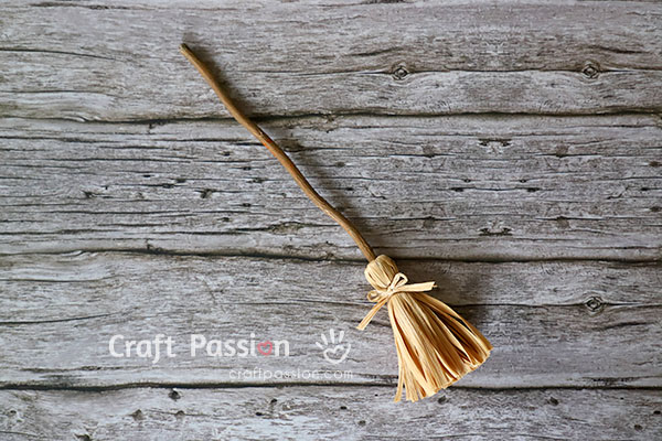 DIY Witch Broom