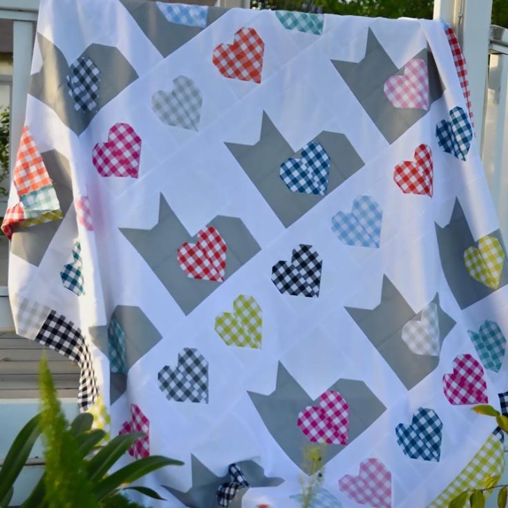 Here&rsquo;s another pattern that uses fat quarters to make a 61&rdquo; x 72&rdquo; kitty quilt. It&rsquo;s made for purchase at a reasonable price and relatively easy to construct, considering that it&rsquo;s an intermediate-level project. Give it a shot!&nbsp;