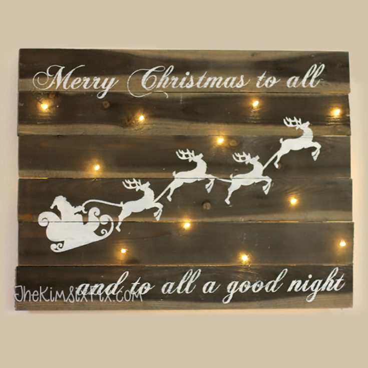 Introducing this Christmas mantel featuring Santa Claus's sleigh itself! Ride into Christmas with your friends and family by making this mantel. Hang it above your fireplace to make sure Santa knows where to get his cookies and milk!