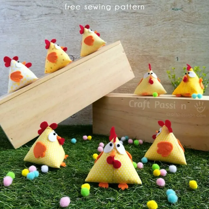 Quick & easy Lucky Chicken Pattern in Pyramid / Tetrahedron shape. Perfect to sew as ornament, pincushion, doorstop, bean bag, potpourri sachet & paper weight.