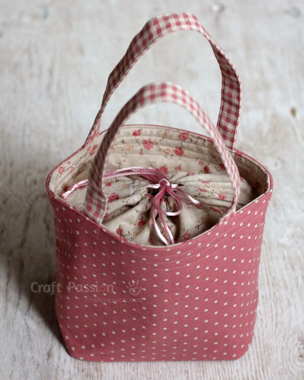 bag with drawstring cover