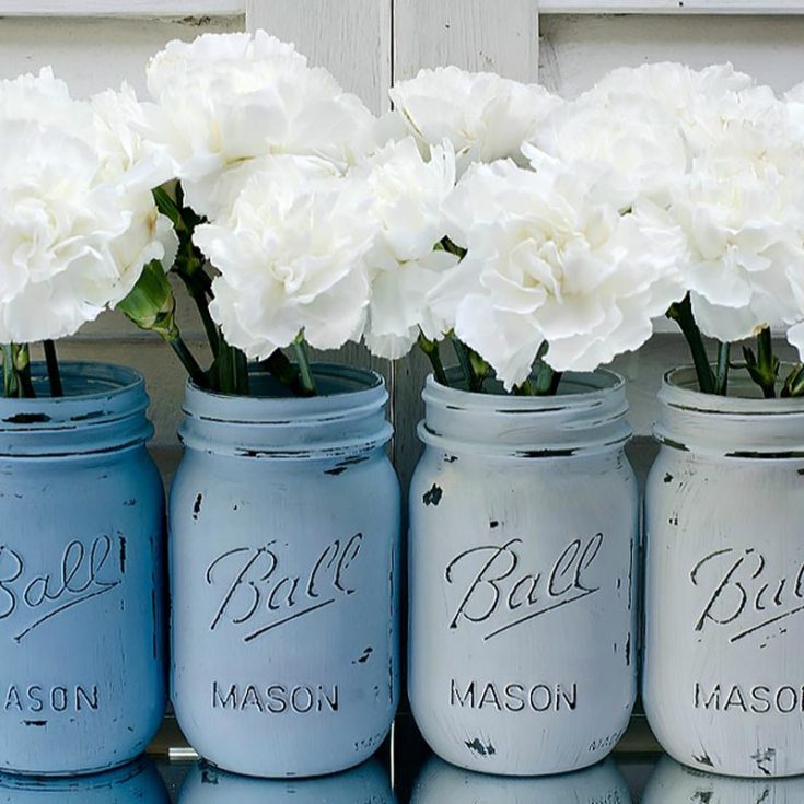 What is ombre you may ask? Its when you blend shades of one color hue into another usually moving light tints to dark tints. It gives a nice progression of color and design to your jars especially if you make multiple and line them up.