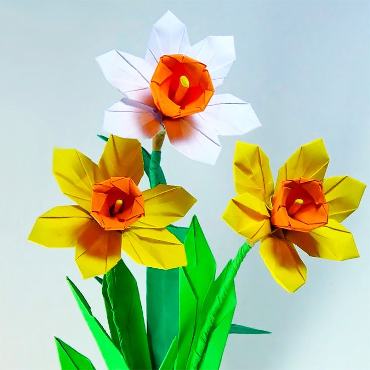 This origami daffodil is no small origami design, however, the challenge will definitely be worth it and rewarding.