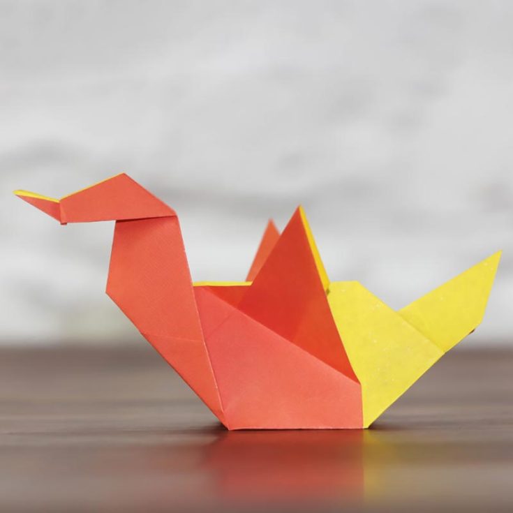 Look at this elegant origami duck! Wouldn't it just look so breathtaking on top of your coffee table? Try it out with some chiyogami paper and show us the results!