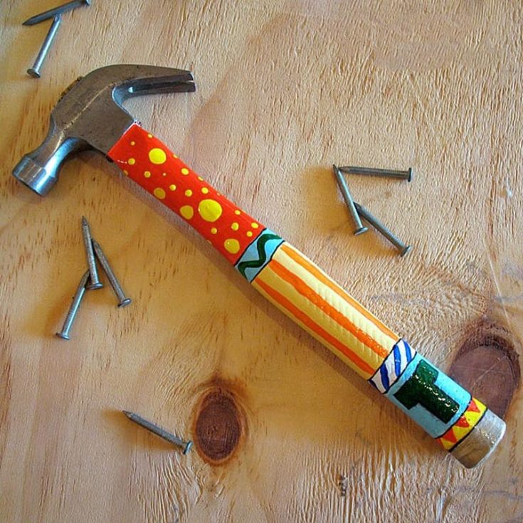 Gift your dad a handy dandy gift with this gorgeous painted hammer monogram that is practical and crafty. This helpful tool will be his favorite among the rest because it was made specially for him. Engage your kids in a fun Father&rsquo;s Day activity by making this collaborative gift to surprise him with his initials as the monogram.