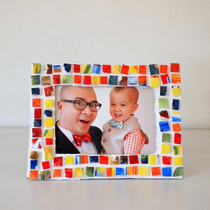 Picture frame gifts are always the best and a go-to for Father&rsquo;s Day crafts. Not only is it sentimental, but it is also such a thoughtful gift idea that he will love. He might even place them as decor on his nightstand or on his office table.&nbsp;