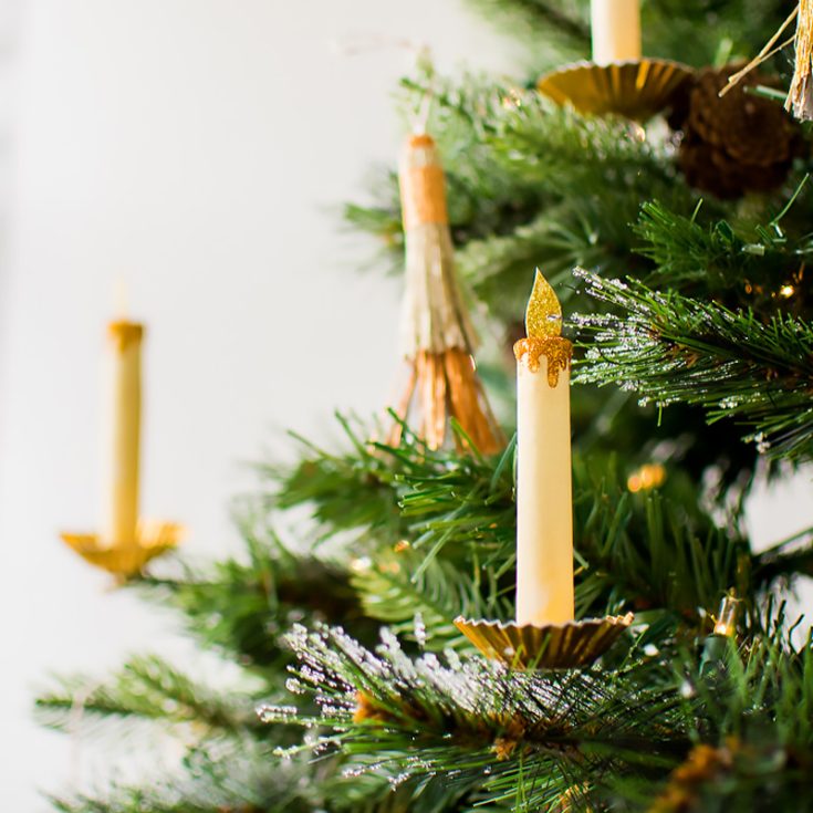 Introducing another dollar tree craft for you guys to try. Running short on money and time, this craft is your best friend! They take so little time and do the perfect job of lighting up the atmosphere! Just make sure you don't light them up...