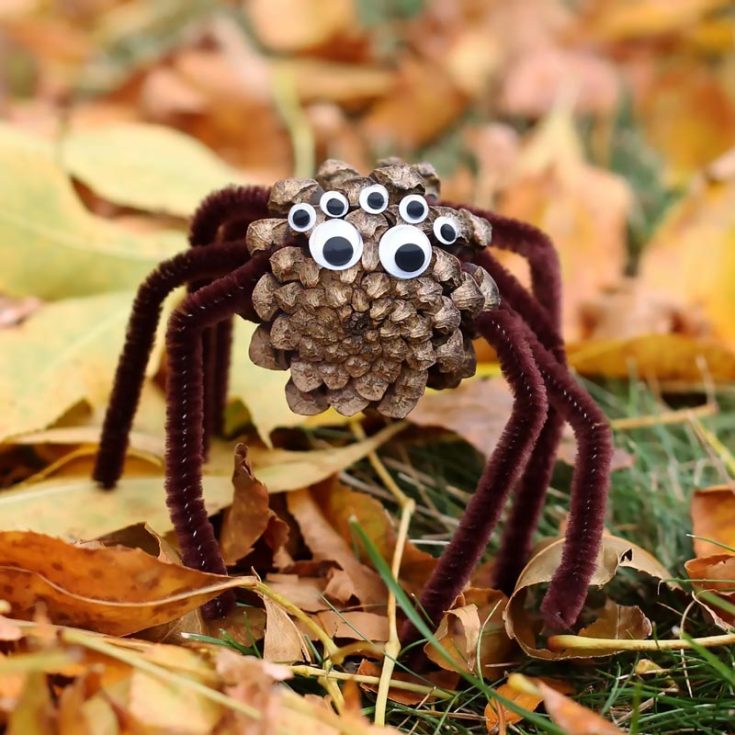 Prepare to be blown away as this creepy crawler comes to life and gleams brightly. It also gives such a rustic feel with the use of pine cones! It's a fast, easy, and creative way to make fun creepy crawlers with your kids.