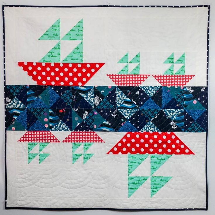 Have a look at this adorable modern baby quilt that features cute sailboat blocks with a gorgeous ocean background for your little ones who love the sea! It's a fat-quarter-friendly pattern, and it incorporates quarter-square triangles and half-square triangles, as well. Try it out now!