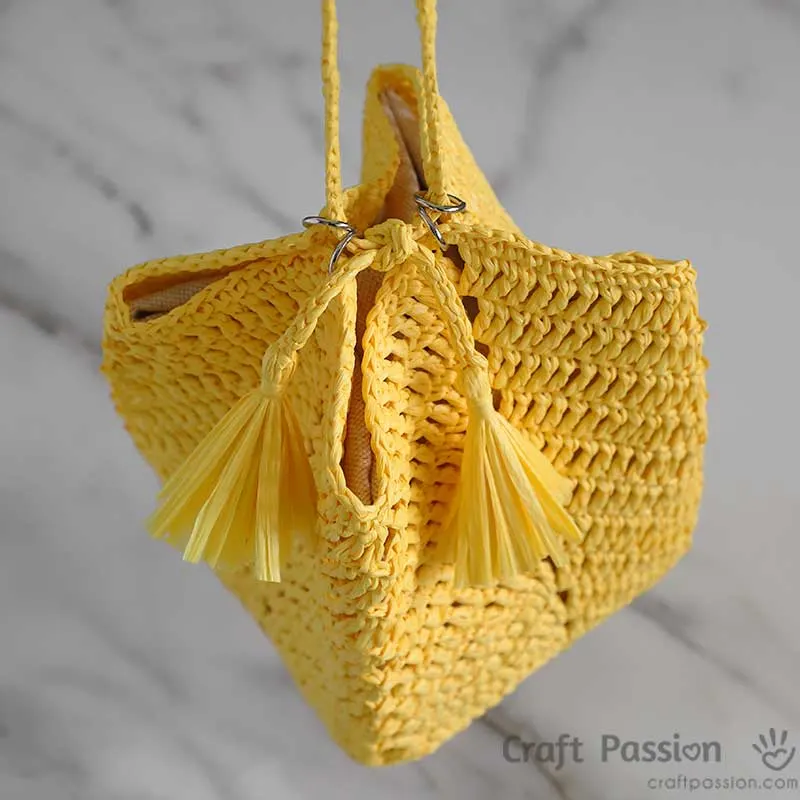 crochet drawstring bag