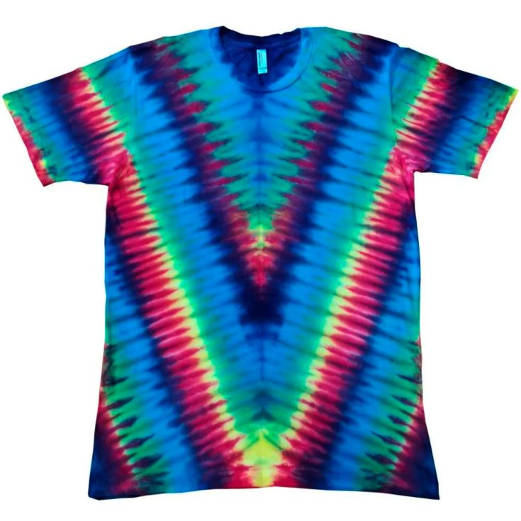 The wedge is a tie dye design that may look complicated, but it's actually categorized as beginner-friendly. What are you waiting for? Give it a go today!