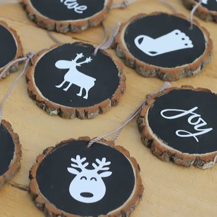 Let us get technical with some Wood Slice Christmas decorations. Do ensure that there is supervision when you are trying to obtain the wood slice. Other than that let your creativity run wild as you paint beautiful pictures onto them!